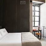 게스트하우스 Unicum Centro Storico 4*