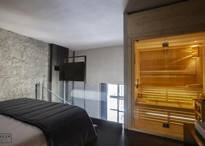 Unicum Centro Storico 4*