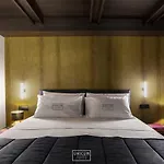 Unicum Centro Storico 4* Naples