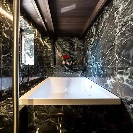 Penzion Unicum Centro Storico 4*